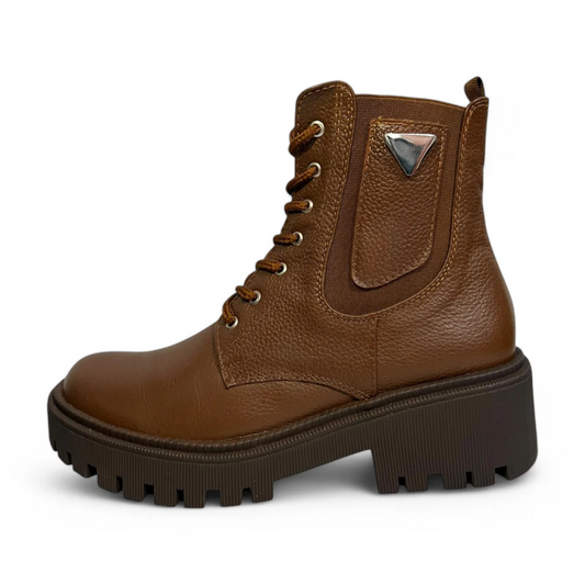 Botas estilo militar para mujer