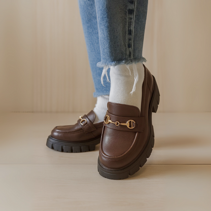 Zapatos mocasines con cuña para mujer